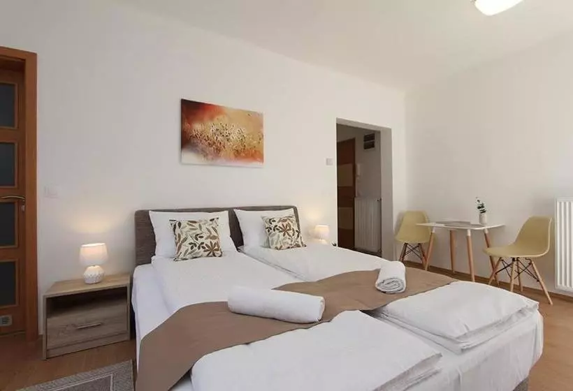Aamiaismajoitus (B&B) Boutique Apartments
