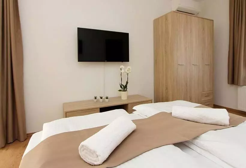 Aamiaismajoitus (B&B) Boutique Apartments