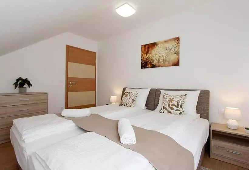 Aamiaismajoitus (B&B) Boutique Apartments