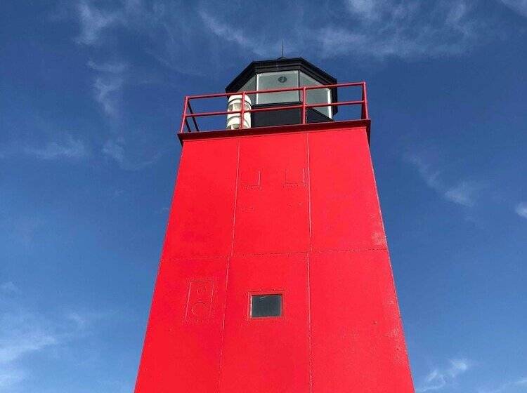 مبيت وإفطار Charlevoix House