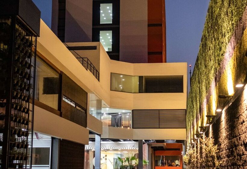 فندق Comfort Inn Irapuato