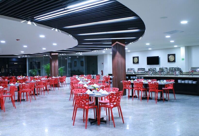 فندق Comfort Inn Irapuato