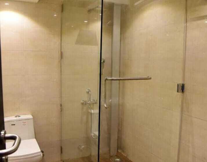 Creek Hotel   Panaji