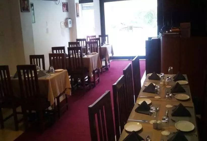 Creek Hotel   Panaji