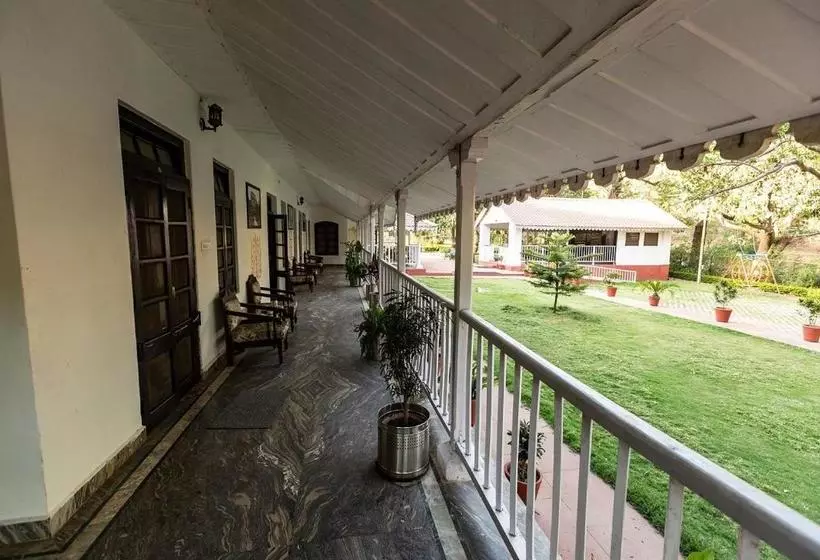ホテル Mpt Karnikar Bungalow