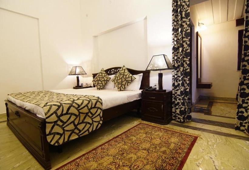 酒店 Mpt Karnikar Bungalow