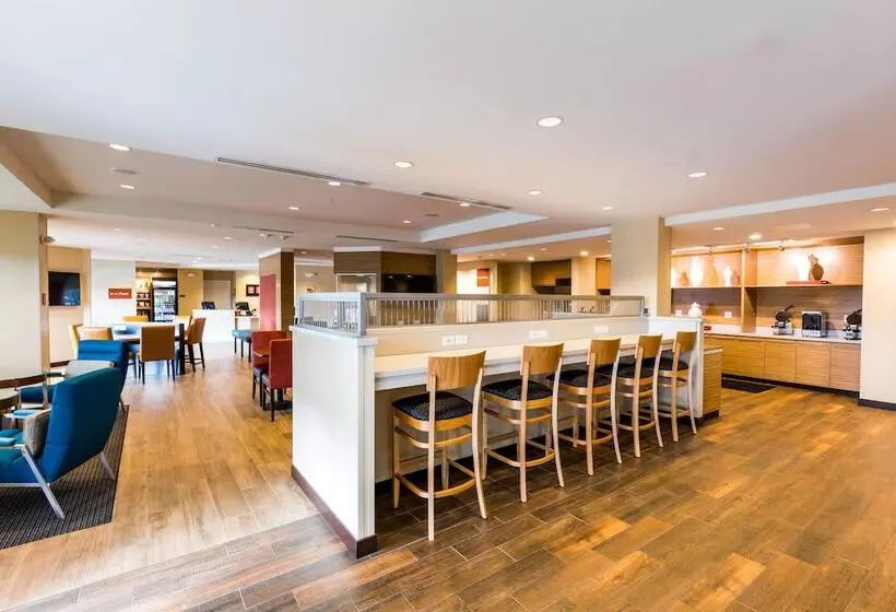 Hotelli Towneplace Suites By Marriott Portland Beaverton