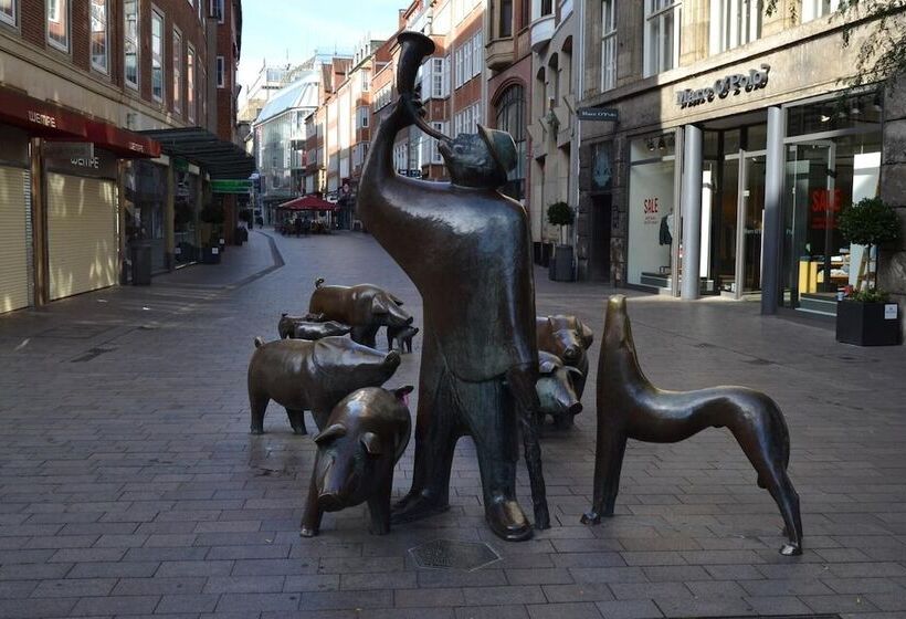 Hotel Vienna House Easy By Wyndham Bremen City Apartments