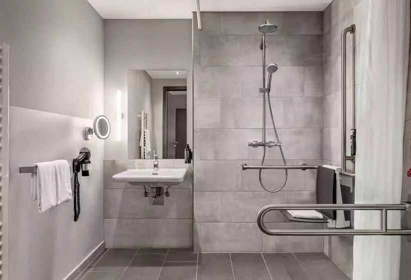 هتل Vienna House Easy By Wyndham Bremen City Apartments