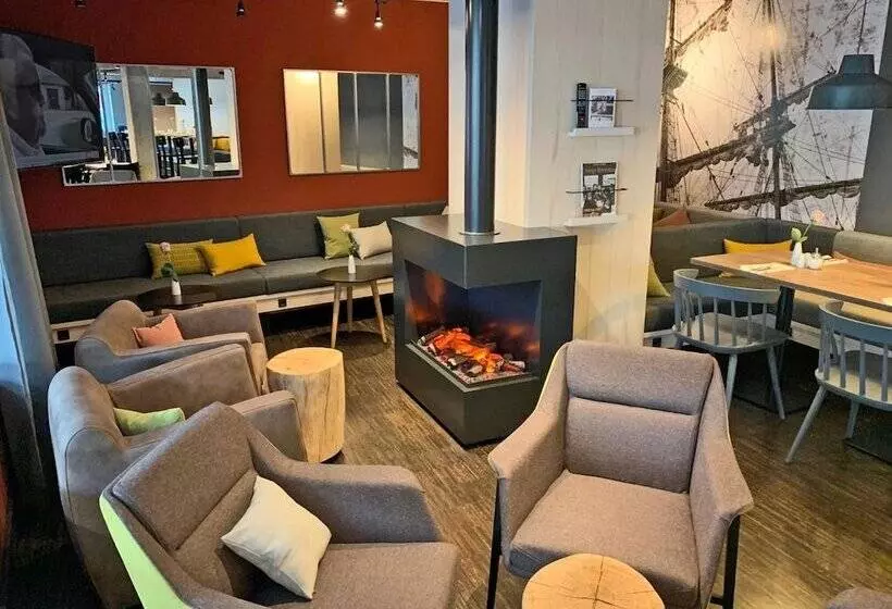 هتل Vienna House Easy By Wyndham Bremen City Apartments