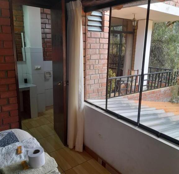 פנסיון Casa Hospedajelos Capulies