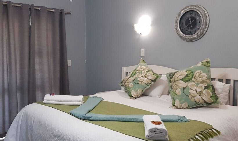 ペンション Graceland Guesthouse