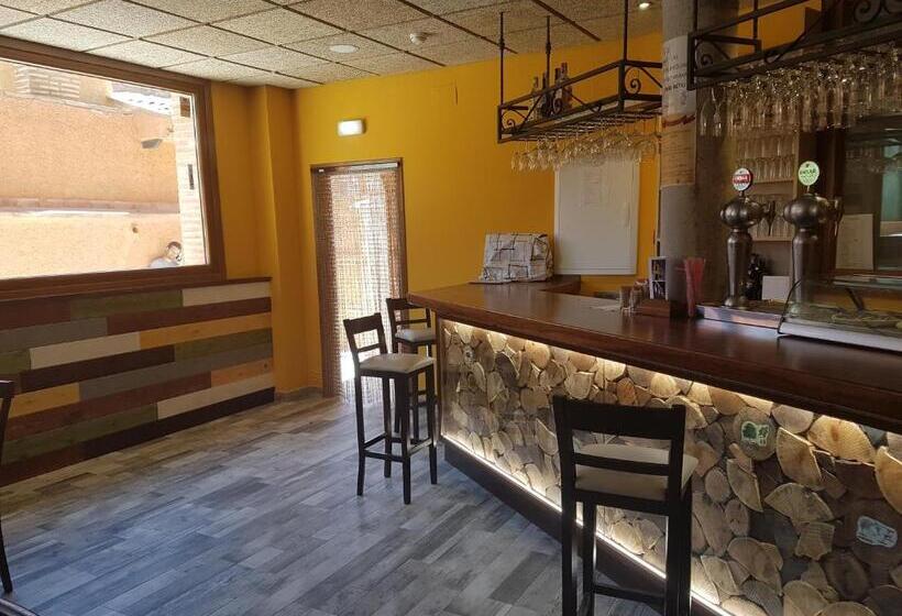 بنسيون Hostal Los Esquiladores