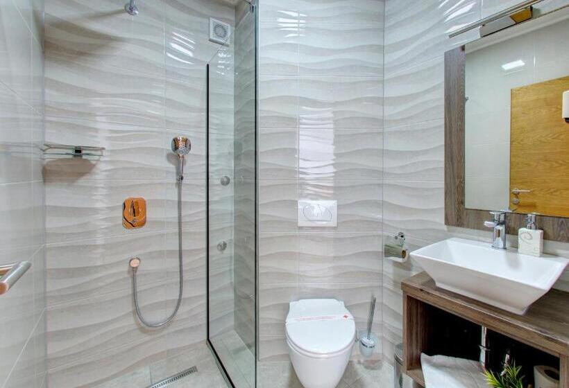 پانسیون Villa Floris