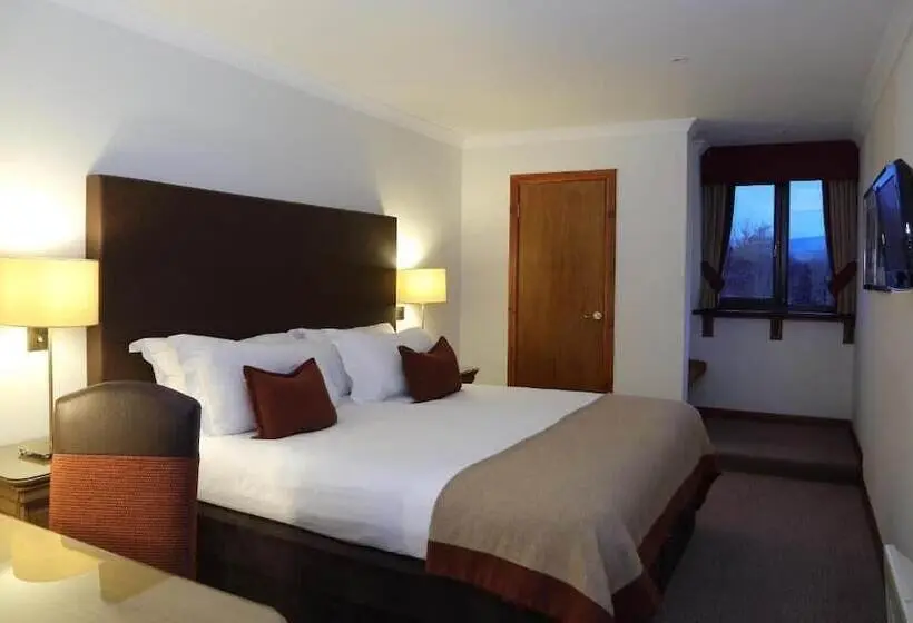 Macdonald Forest Hills Resort