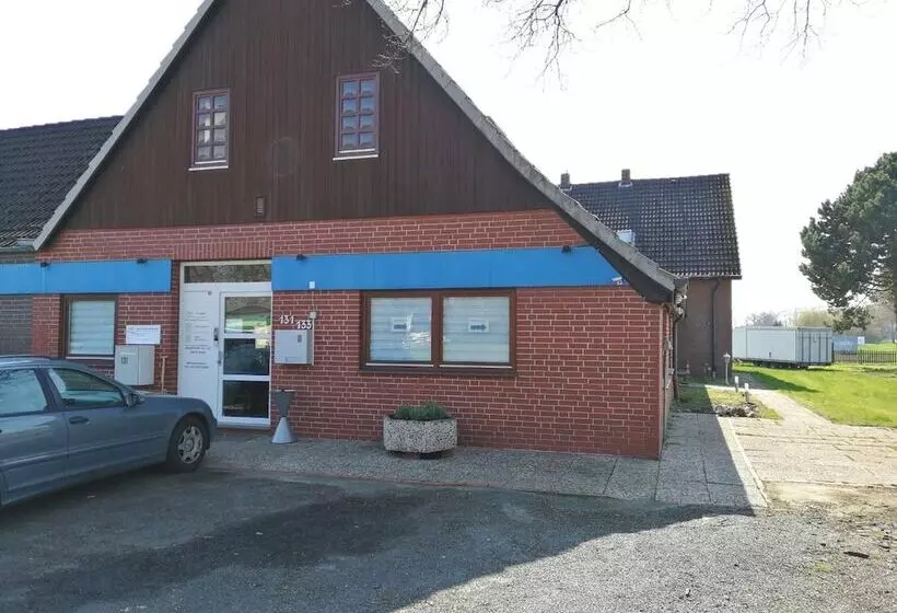 Retkeilymaja Monteurzimmer Stuhr