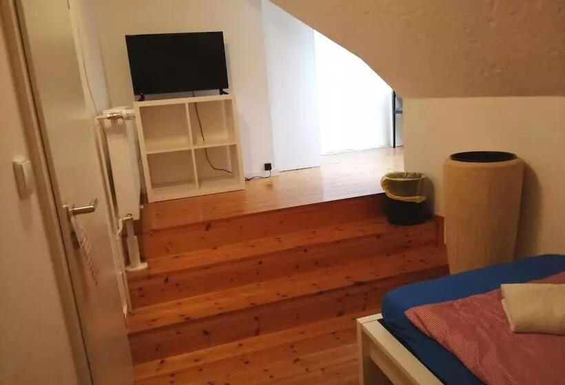 Retkeilymaja Monteurzimmer Stuhr