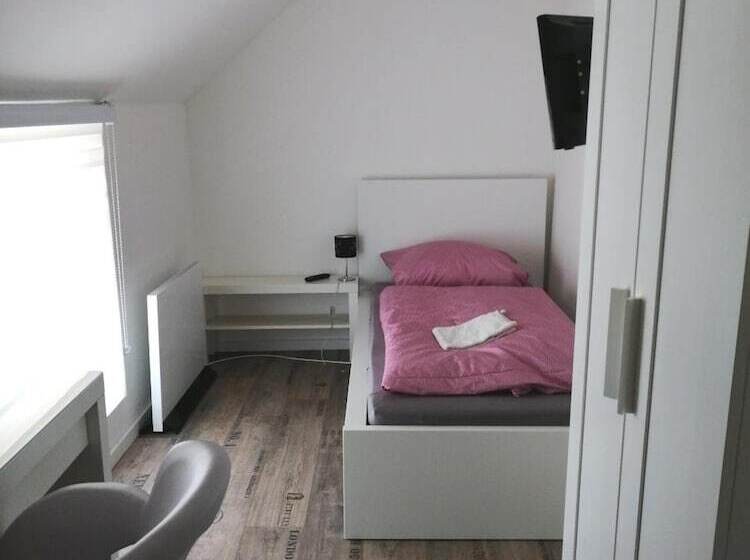 فندق صغير Monteurzimmer Stuhr