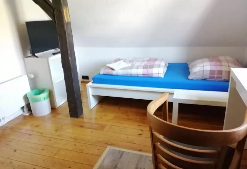 Retkeilymaja Monteurzimmer Stuhr