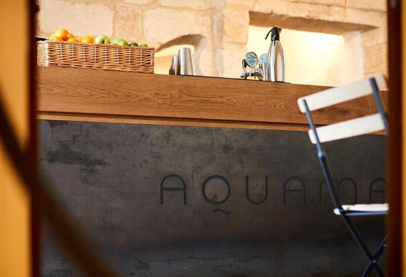 تختخواب و صبحانه Aquamarea