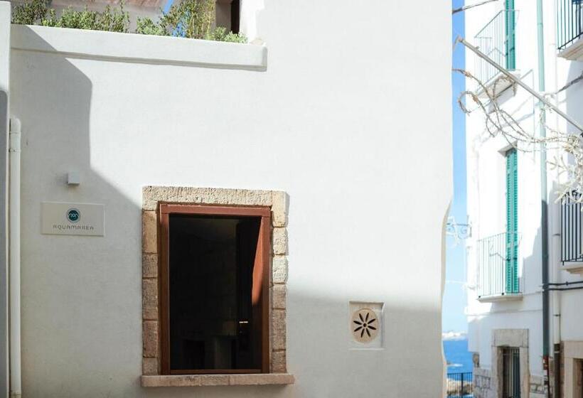 تختخواب و صبحانه Aquamarea