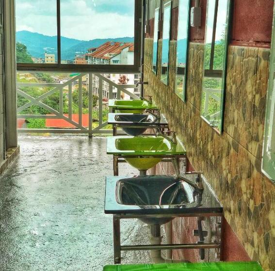 فنادق الكبسولة Kea Garden Mini Chalet   Hostel