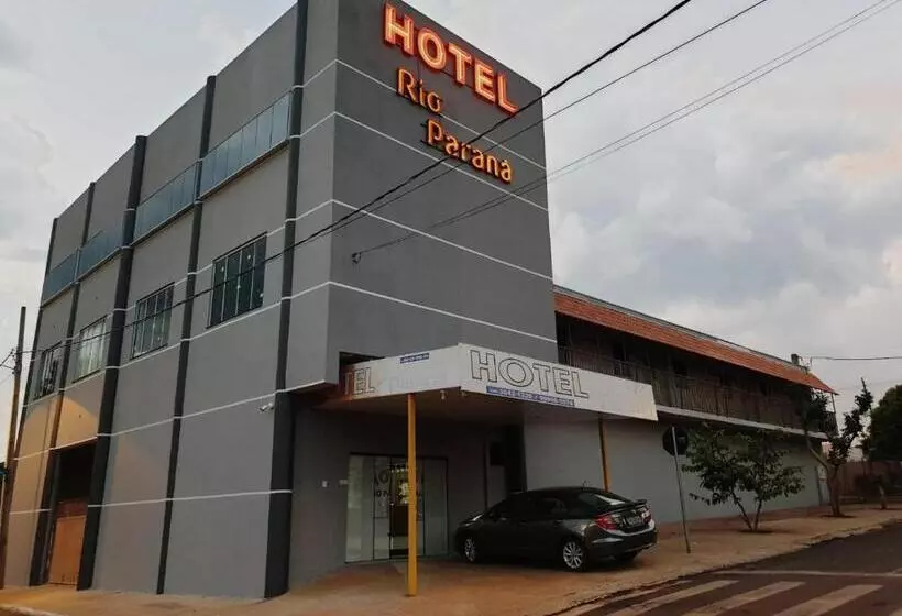 ホテル Rio Paraná