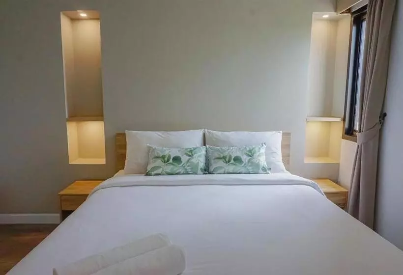 Hotel Carnation Residence