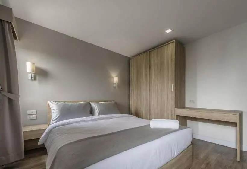 Hotel Carnation Residence