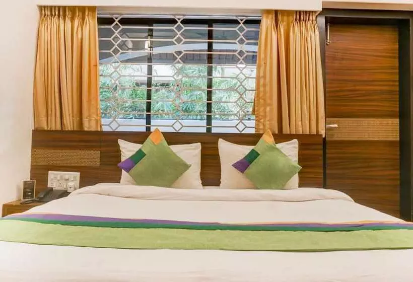 Hotel Treebo Five Elements, Lonavala