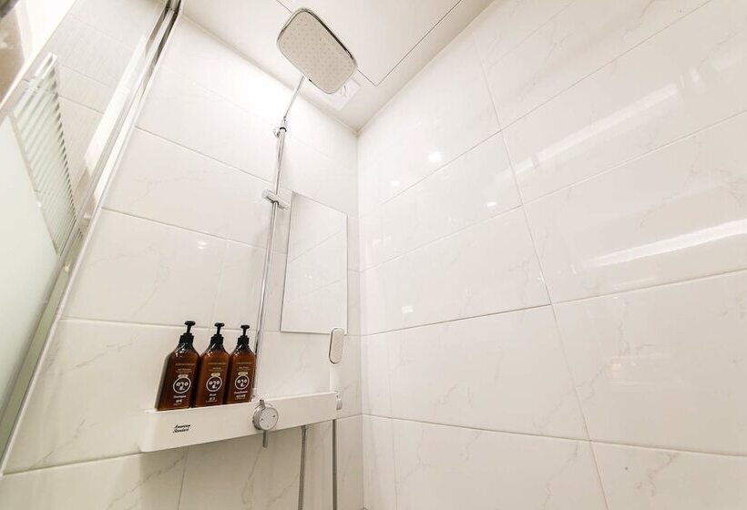 בית מלון כפרי Yeogiuhtte Seodaegu