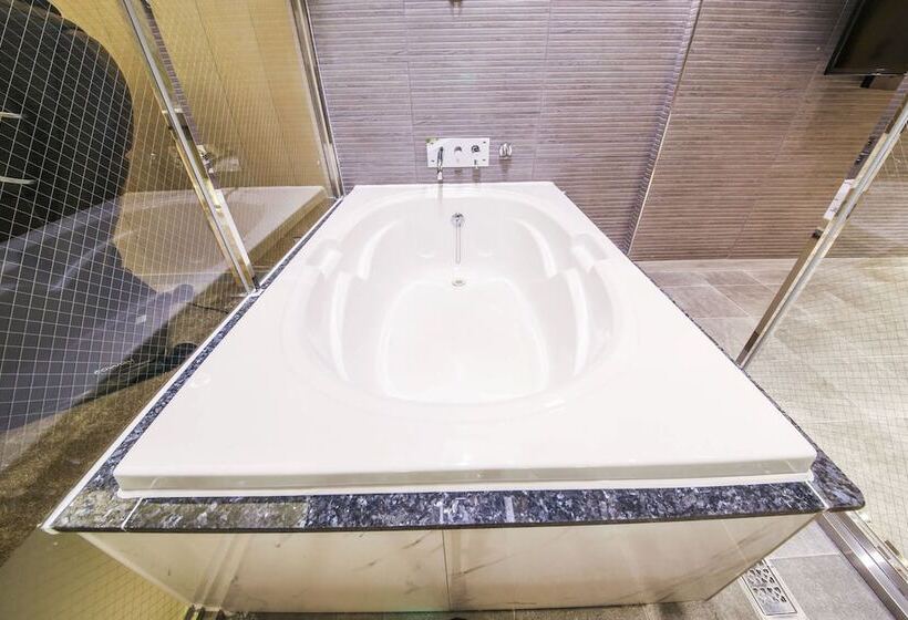 בית מלון כפרי Yeogiuhtte Seodaegu