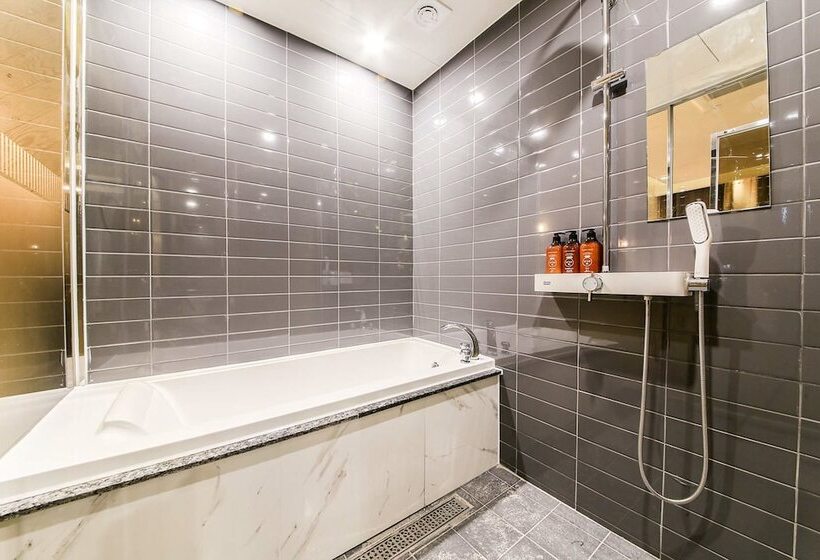 בית מלון כפרי Yeogiuhtte Seodaegu