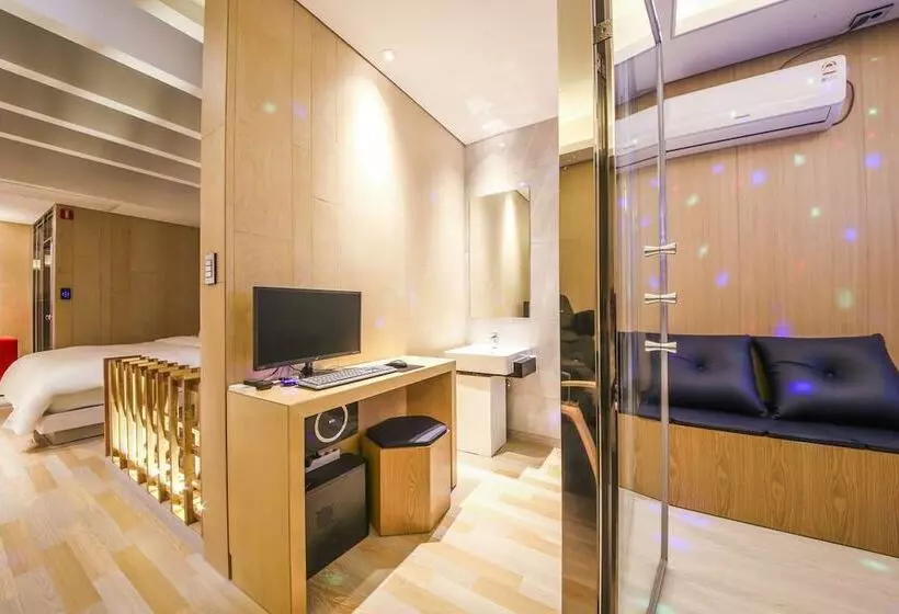 Hotelli Yeogiuhtte Seodaegu