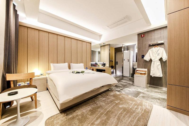 בית מלון כפרי Yeogiuhtte Seodaegu