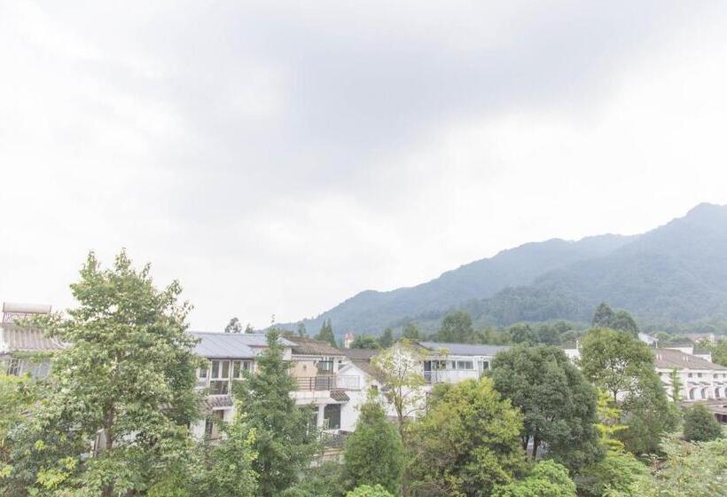 פנסיון Bloom Time Guest House