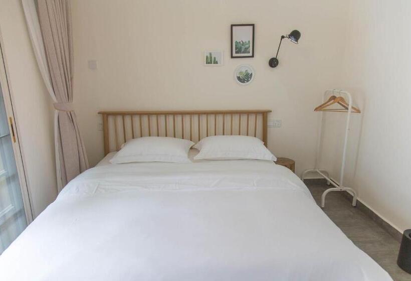 פנסיון Bloom Time Guest House