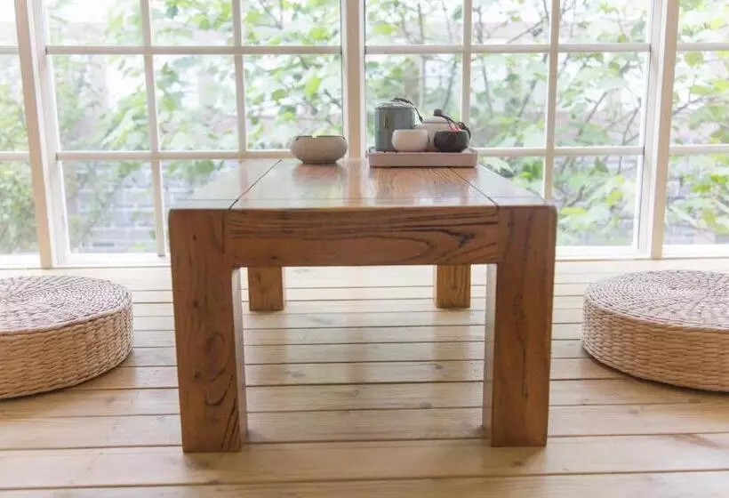 پانسیون Bloom Time Guest House