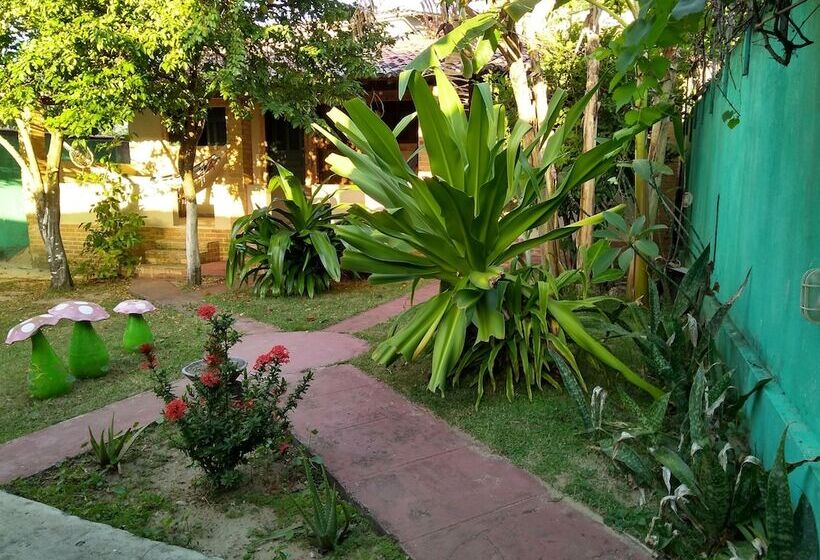 Pension Pousada Deixa Acontecer