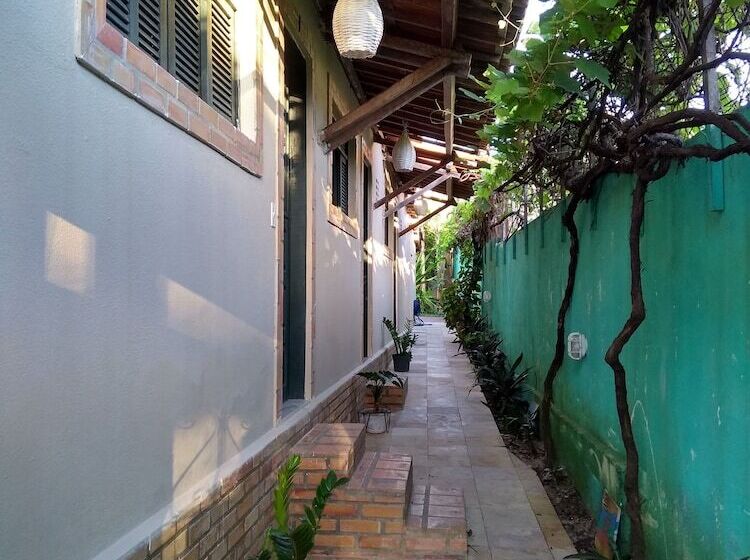 Pension Pousada Deixa Acontecer