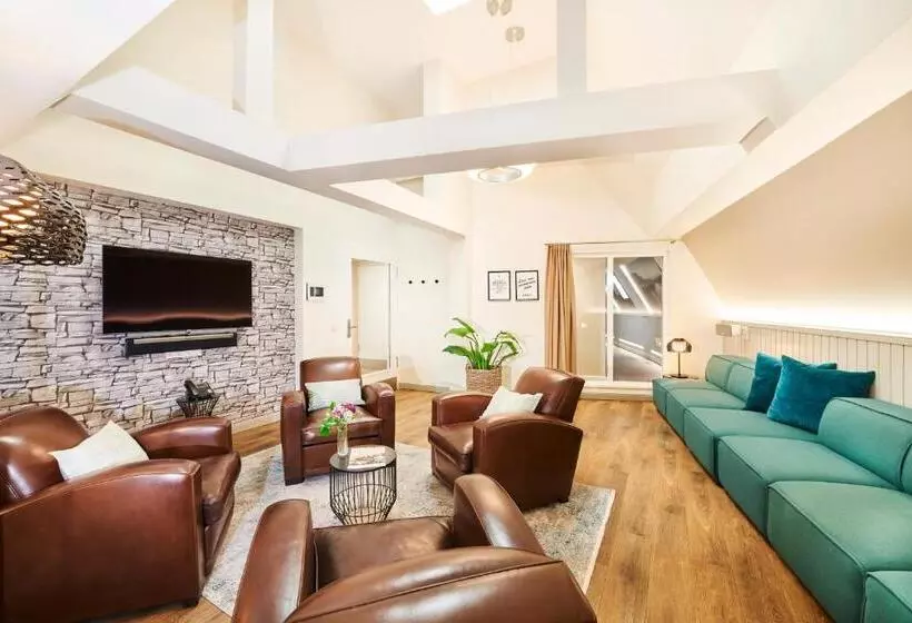 überfluss Serviced Apartments