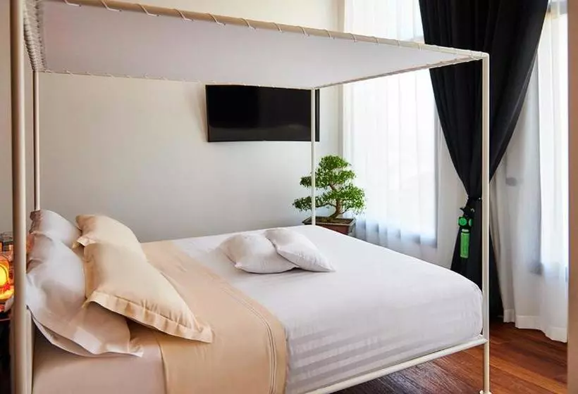 Hotelli Idea 18 Boutique