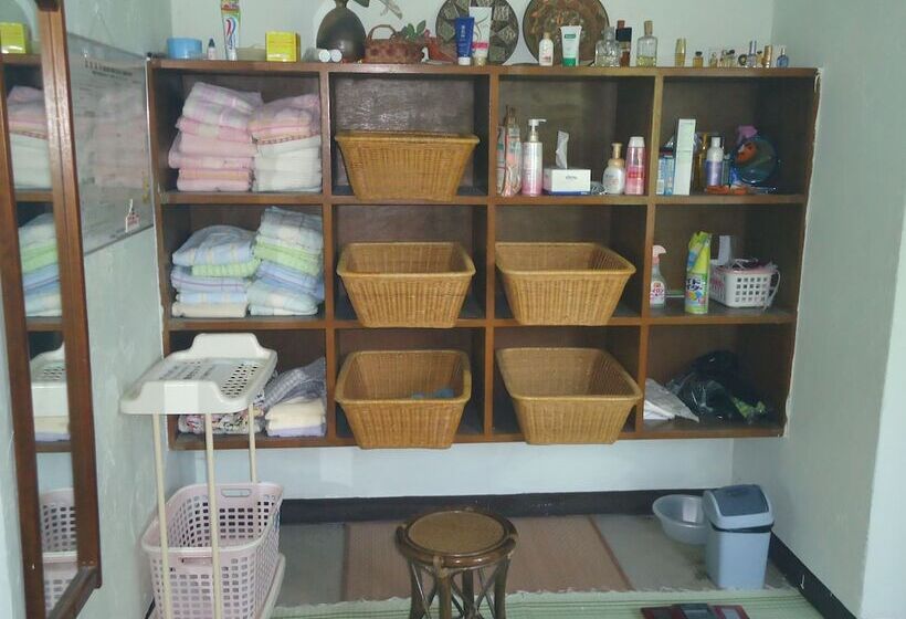 Рёкан Cafe Cerisier栖里時絵