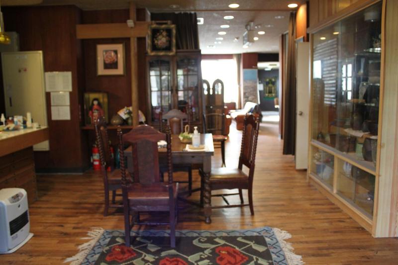 Рёкан Cafe Cerisier栖里時絵