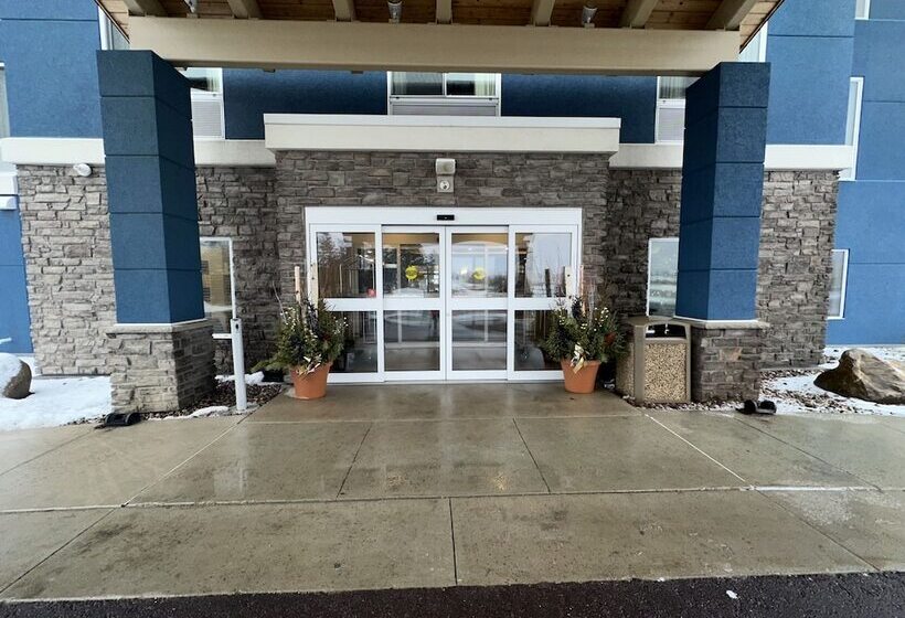 Отель Americinn By Wyndham Windom