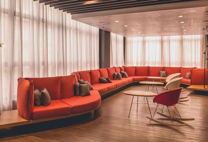 酒店 Ibis Carlos Barbosa