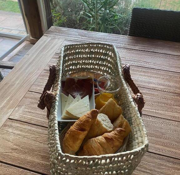 هتل La Guzmana De Ronda