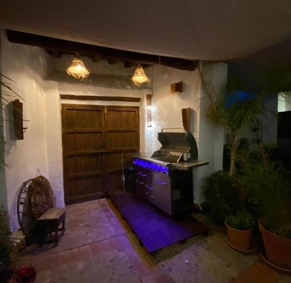 هتل La Guzmana De Ronda