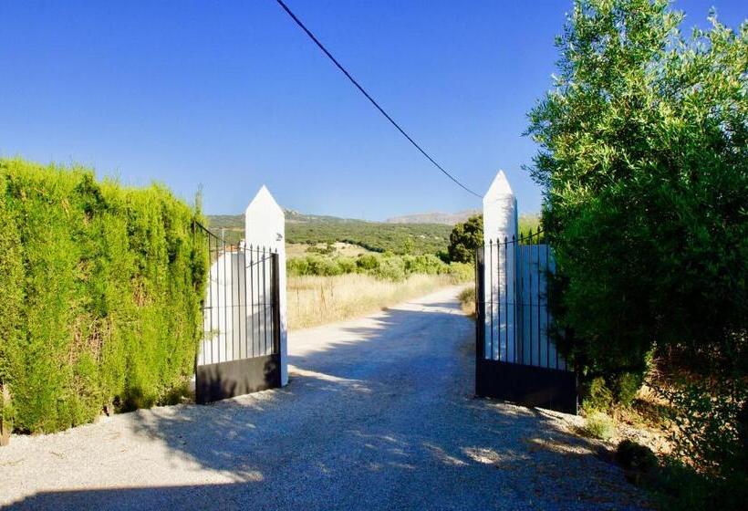 هتل La Guzmana De Ronda