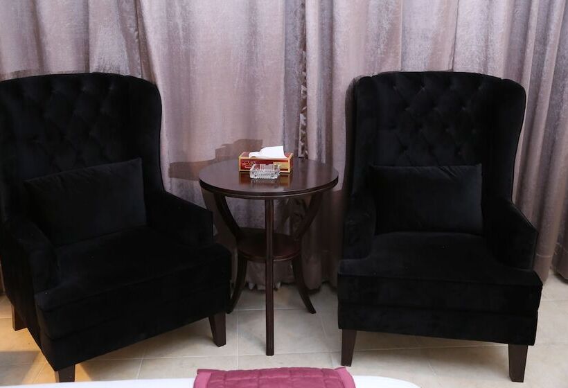 هتل The Westin Suites